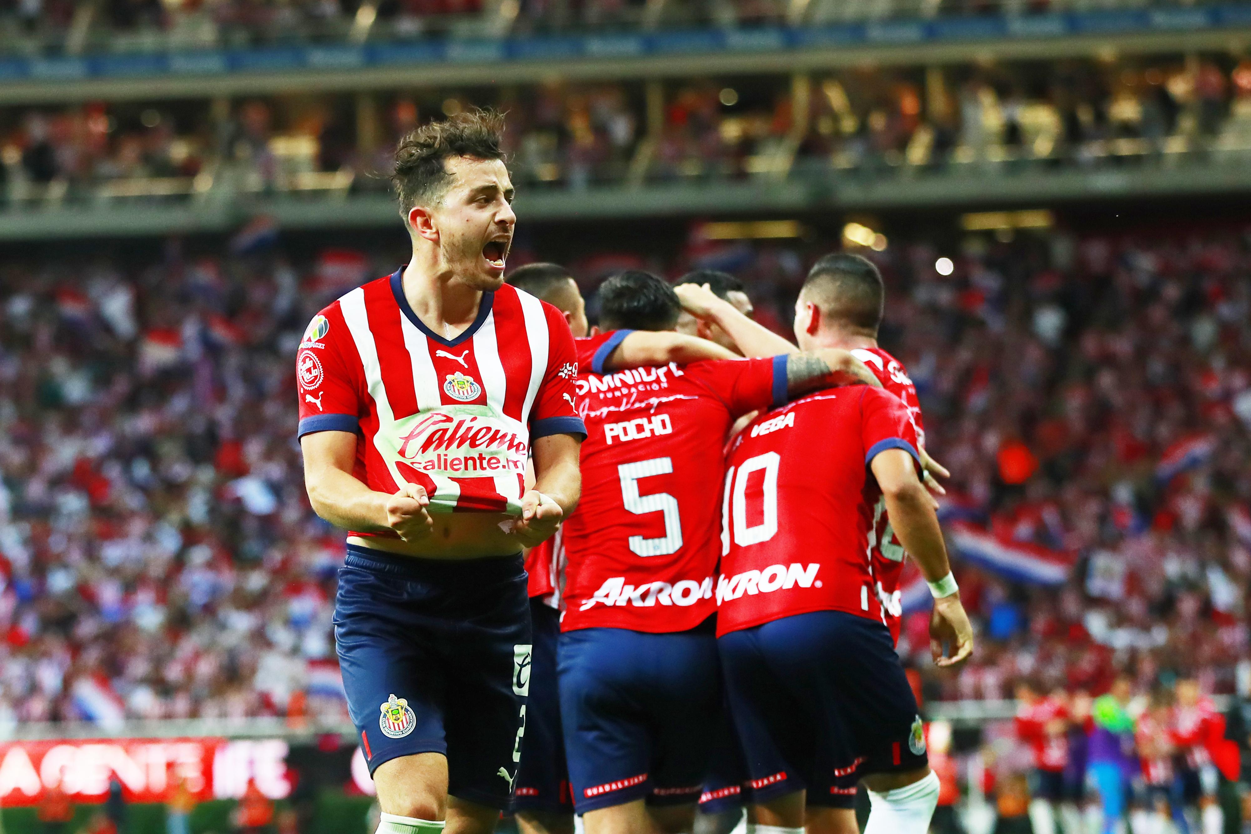 Las Chivas se llevan el Clásico Tapatío