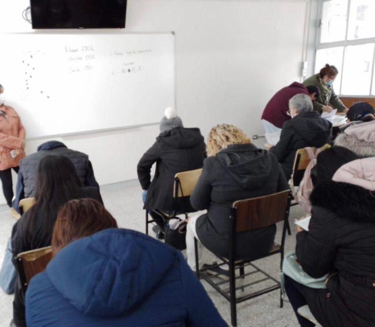 Buscan abatir rezago educativo Buscan abatir rezago educativo