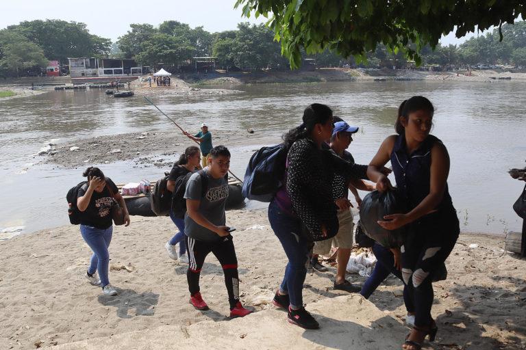 Frontera sur de México, sin reforzamiento de seguridad y abierta al paso de migrantes Frontera sur de México, sin reforzamiento de seguridad y abierta al paso de migrantes