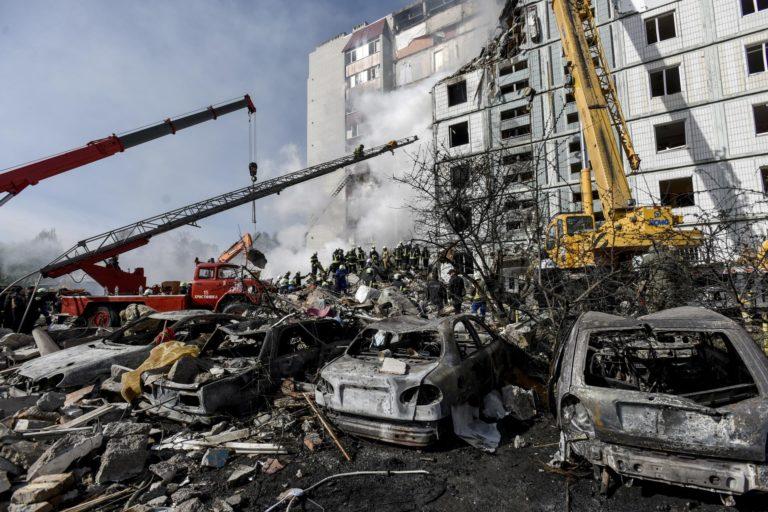 Fuerzas ucranianas derriban 15 de 18 misiles lanzados por Rusia en la noche Fuerzas ucranianas derriban 15 de 18 misiles lanzados por Rusia en la noche