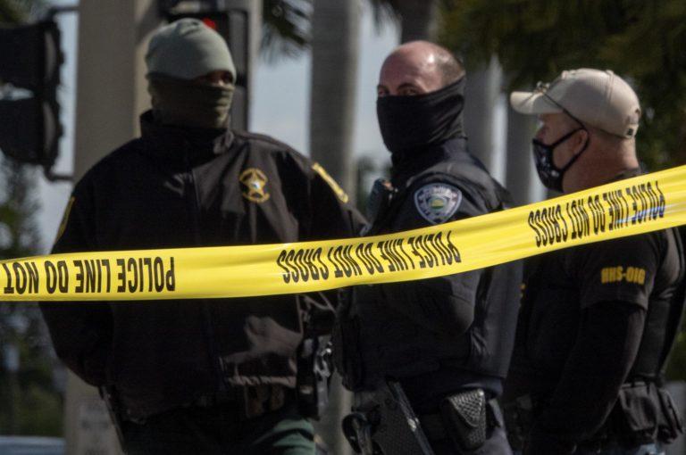Muere el hombre herido en un tiroteo en un supermercado de Florida Muere el hombre herido en un tiroteo en un supermercado de Florida