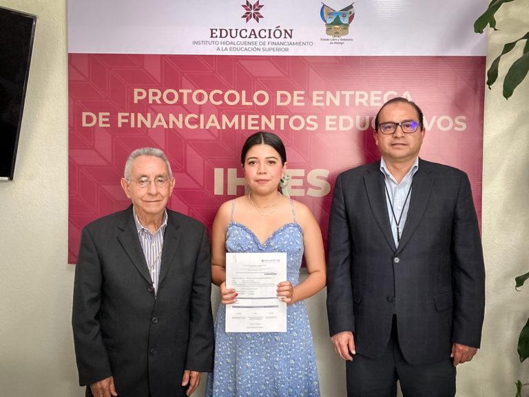 Joven hidalguense recibe financiamiento para investigación científica