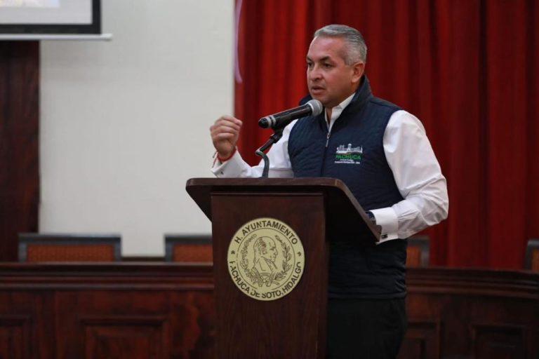 Comerciantes ambulantes fueron supervisados y retirados Comerciantes ambulantes fueron supervisados y retirados