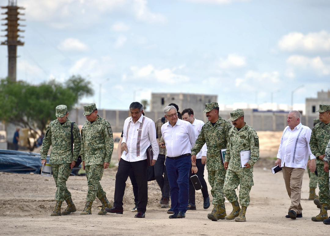 Se invierten 10 mil mdp en modernización de aduanas: AMLO