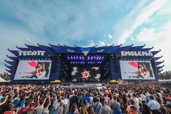 Entre música y color, así se vivió la última fecha del Tecate Emblema