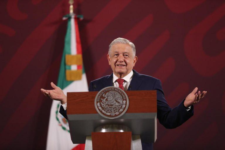 López Obrador descarta una crisis económica en México al menos hasta 2025 López Obrador descarta una crisis económica en México al menos hasta 2025