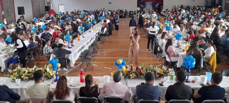 Conmemoran 44 años de fundación el SUTSMT 