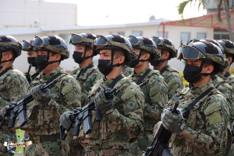 AMLO confirma que el AICM pasará al control de la Marina AMLO confirma que el AICM pasará al control de la Marina