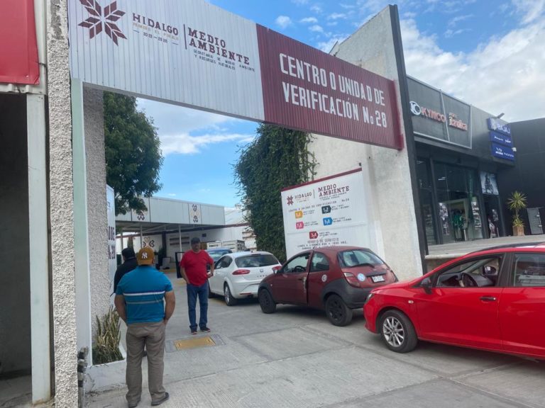 Finaliza plazo de verificación voluntaria con verificentros saturados Finaliza plazo de verificación voluntaria con verificentros saturados