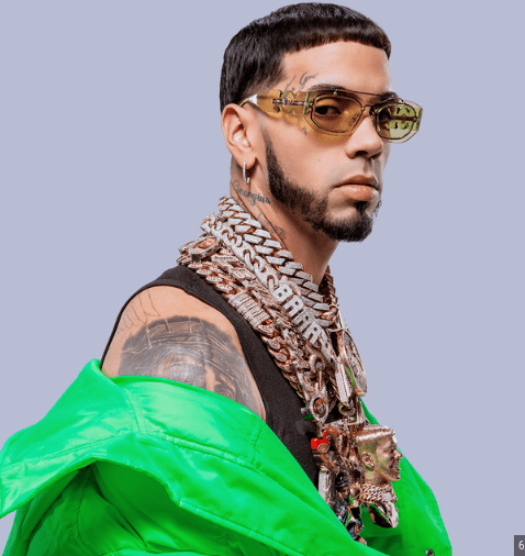 La nueva pareja amorosa de Anuel AA La nueva pareja amorosa de Anuel AA