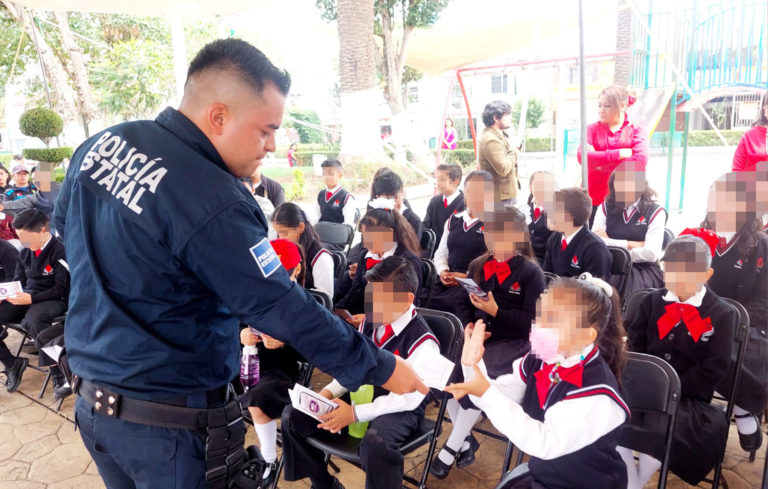 Llevan Feria de la Paz y Seguridad por la Niñez, a Santiago Tulantepec