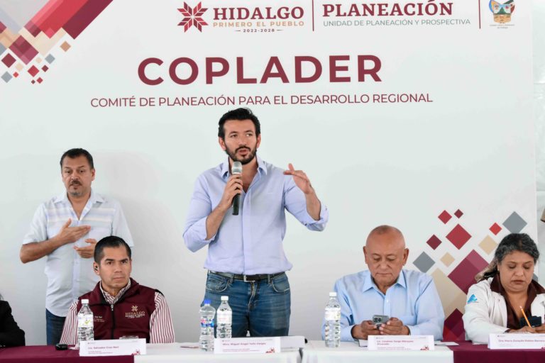 En trabajo coordinado buscan resolver las necesidades de la gente En trabajo coordinado buscan resolver las necesidades de la gente