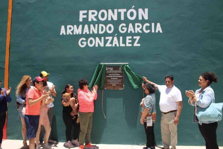 Dan nombre de Armando García a cancha de frontón