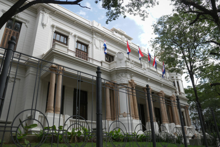 Villa Rosalba, el histórico edificio convertido en sede alternativa del Gobierno paraguayo Villa Rosalba, el histórico edificio convertido en sede alternativa del Gobierno paraguayo