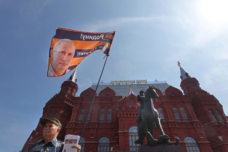 Putin frena la sublevación del Grupo Wagner, pero evidencia la fragilidad de su sistema