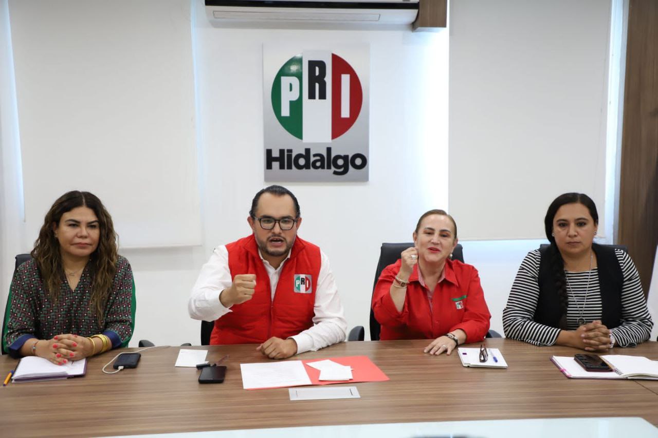 Se reúnen Marco Mendoza y Jenny Márquez con dirigencias municipales del PRI