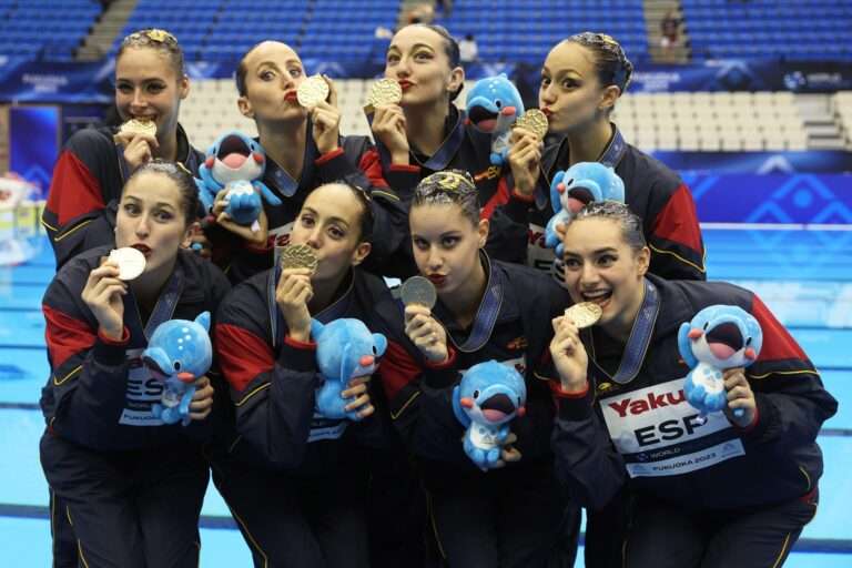 España toca el cielo con un oro en la prueba reina: el equipo técnico