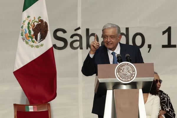 López Obrador se despide de la presidencia con ataques frontales a la oposición López Obrador se despide de la presidencia con ataques frontales a la oposición