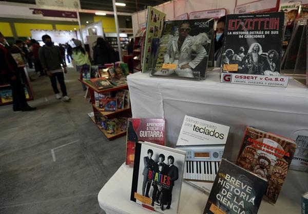 La Feria Internacional del Libro de La Paz tendrá 130 expositores y más de 350 actividades La Feria Internacional del Libro de La Paz tendrá 130 expositores y más de 350 actividades