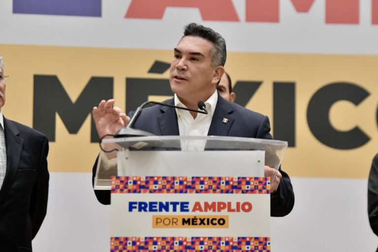 En el PRI no hay cabida para chantaje ni intocables: “Alito” Moreno En el PRI no hay cabida para chantaje ni intocables: “Alito” Moreno
