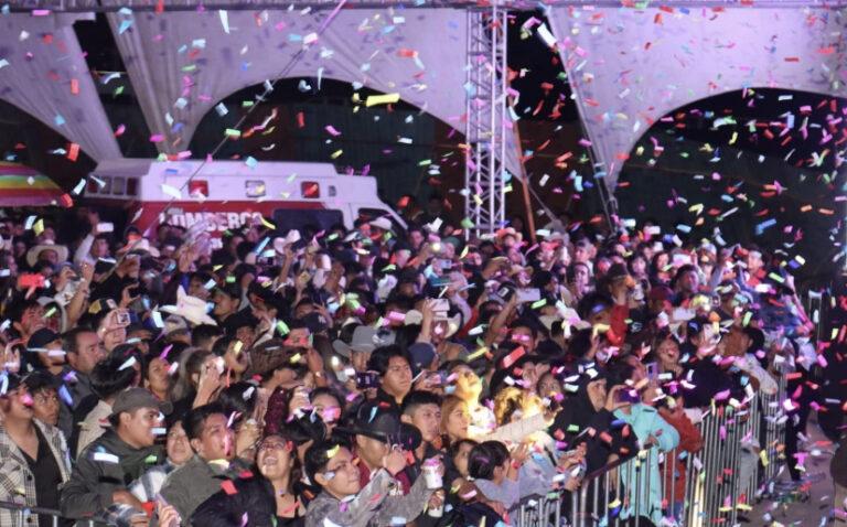 Regidores piden comparecencia del comité de feria de Actopan Regidores piden comparecencia del comité de feria de Actopan