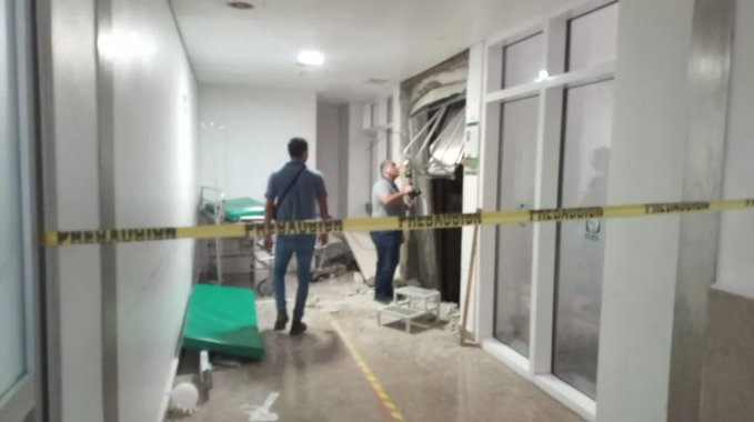 Niña muere prensada en elevador del IMSS Niña muere prensada en elevador del IMSS