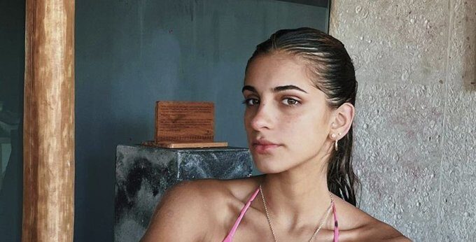 Circula video de pelea en Holbox; dicen es hija de Bárbara del Regil Circula video de pelea en Holbox; dicen es hija de Bárbara del Regil