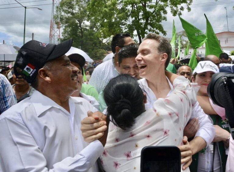 México está preparado para ser gobernado por un chiapaneco: Velasco México está preparado para ser gobernado por un chiapaneco: Velasco