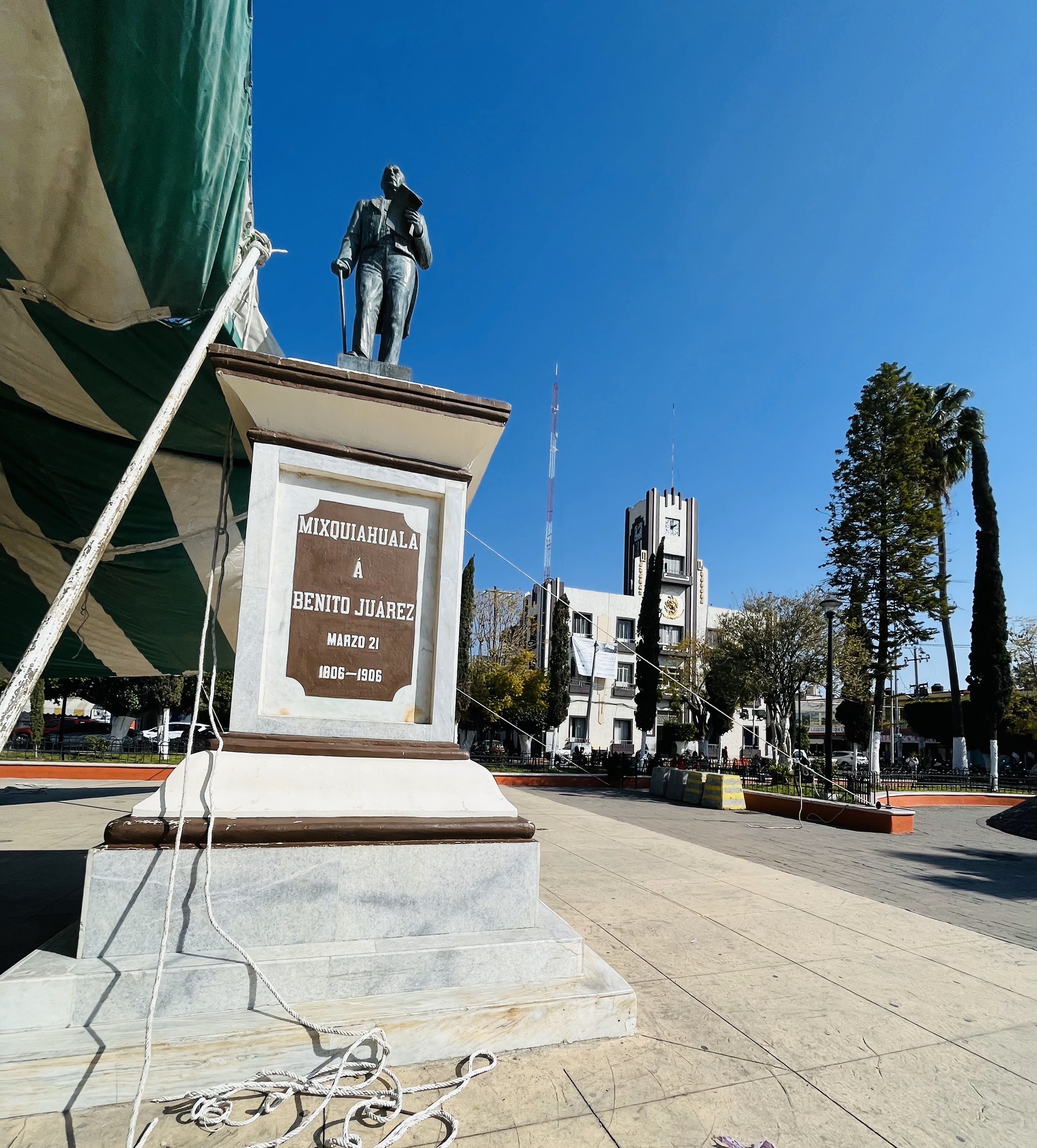 Alcalde de Mixquiahuala no ha solicitado licencia al cabildo, sigue ausente Alcalde de Mixquiahuala no ha solicitado licencia al cabildo, sigue ausente