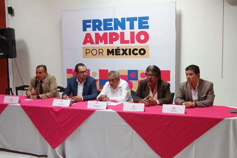 Toman protesta los Consejos Estatales del Frente Amplio por México