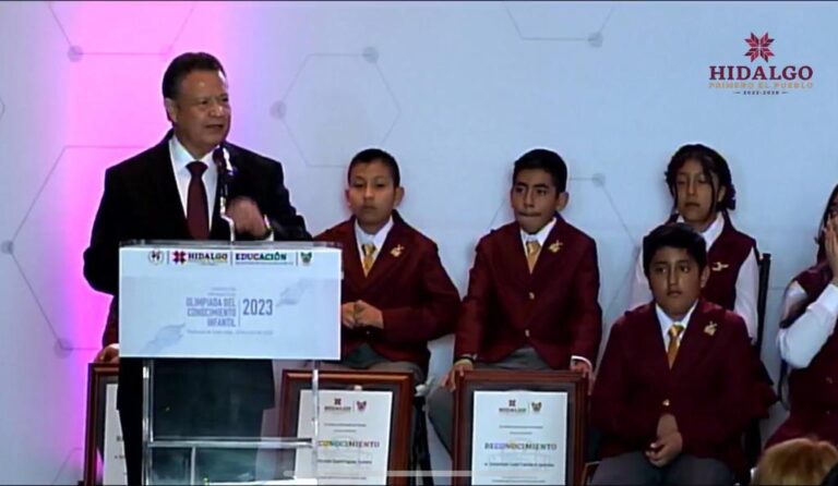 Premian a ganadores de Olimpiada del Conocimiento Infantil Premian a ganadores de Olimpiada del Conocimiento Infantil