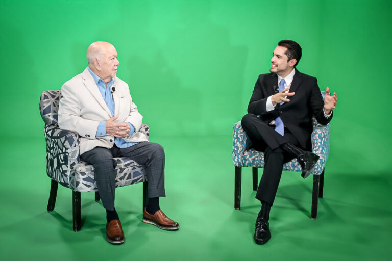 Sergio Corona, invitado especial al canal del pueblo