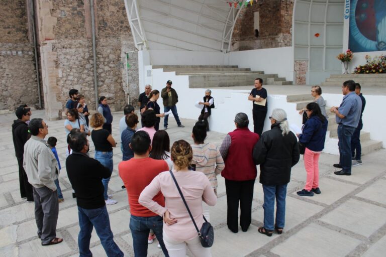 Piden vecinos seguridad y limpieza en feria de Los Angelitos Piden vecinos seguridad y limpieza en feria de Los Angelitos