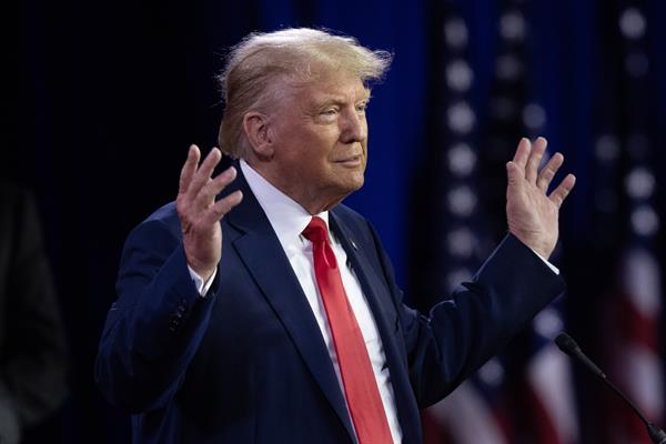 Elegido el gran jurado que decidirá si imputa a Trump por injerencia electoral Elegido el gran jurado que decidirá si imputa a Trump por injerencia electoral