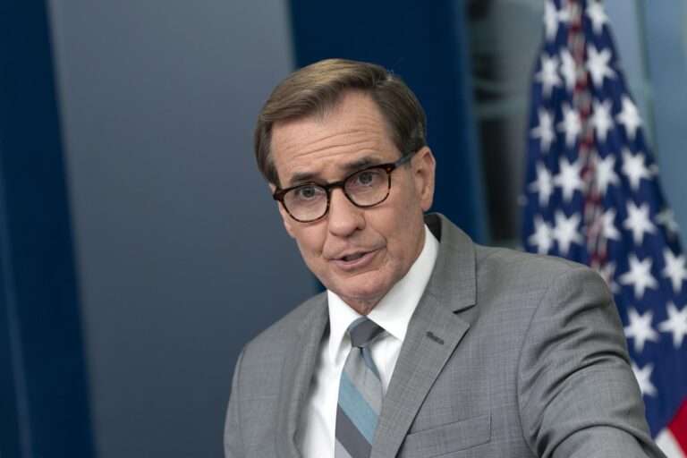 La Administración de Biden investiga las denuncias de trato inhumano en la frontera sur La Administración de Biden investiga las denuncias de trato inhumano en la frontera sur