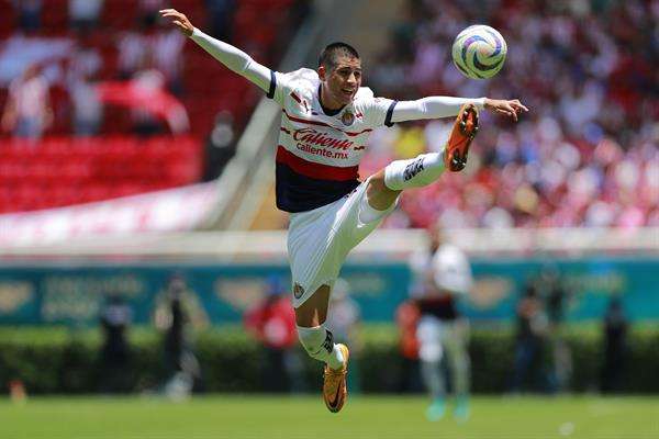Guadalajara lidera en México y el paraguayo Carlos González encabeza la lista de goleadores Guadalajara lidera en México y el paraguayo Carlos González encabeza la lista de goleadores
