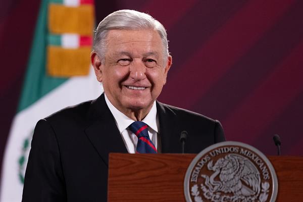 López Obrador condena ataque contra fiscales en el oeste de México y promete investigación López Obrador condena ataque contra fiscales en el oeste de México y promete investigación