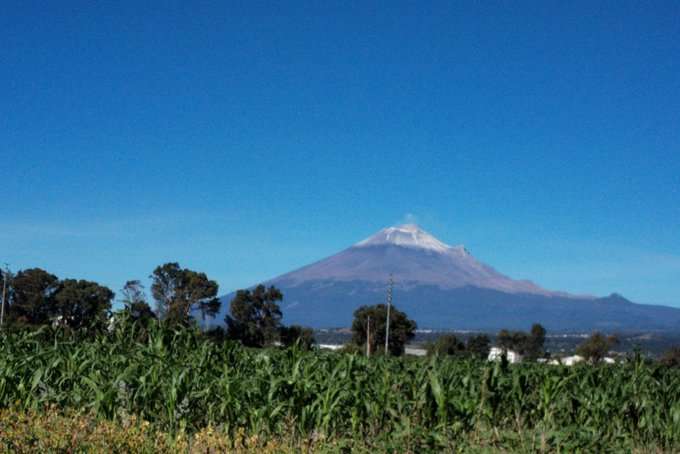 Ceniza de “Don Goyo” podría afectar a CDMX y Edomex