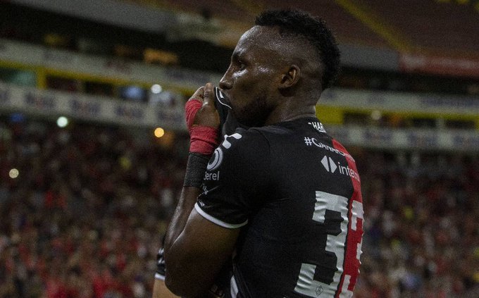 América anuncia a Julián Quiñones como nuevo refuerzo América anuncia a Julián Quiñones como nuevo refuerzo