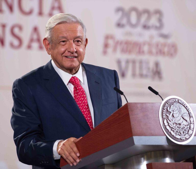 AMLO supervisa zona ferrocarrilera del Corredor Interoceánico