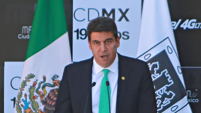 Arremete Arturo Elías Ayub contra el Tricolor Arremete Arturo Elías Ayub contra el Tricolor