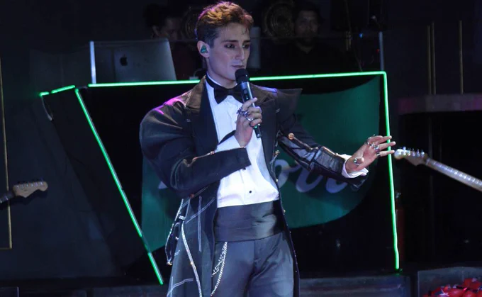 Emilio Osorio arranca una nueva etapa como cantante Emilio Osorio arranca una nueva etapa como cantante