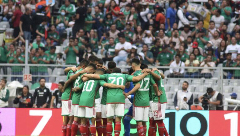 Manchester United y Chelsea se pelean por Edson Álvarez Manchester United y Chelsea se pelean por Edson Álvarez