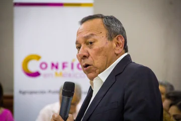 PRD declina a favor de las aspiraciones presidenciales de Xóchitl PRD declina a favor de las aspiraciones presidenciales de Xóchitl