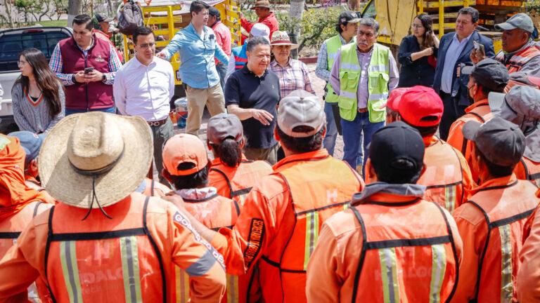Reconocen a trabajadores de distintas secretarías Reconocen a trabajadores de distintas secretarías