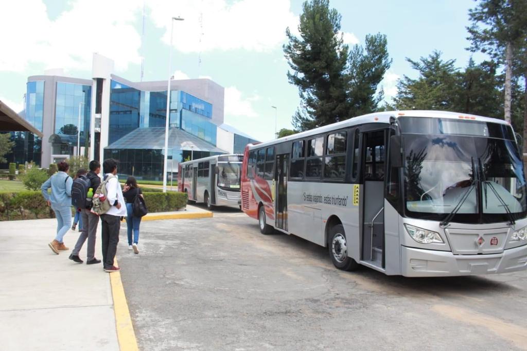 Recibe máxima casa de estudios a cerca de 57 mil estudiantes