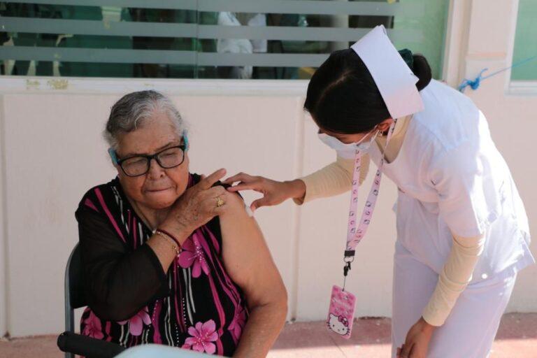 IMSS Hidalgo realiza Feria de la Salud en Mineral de la Reforma