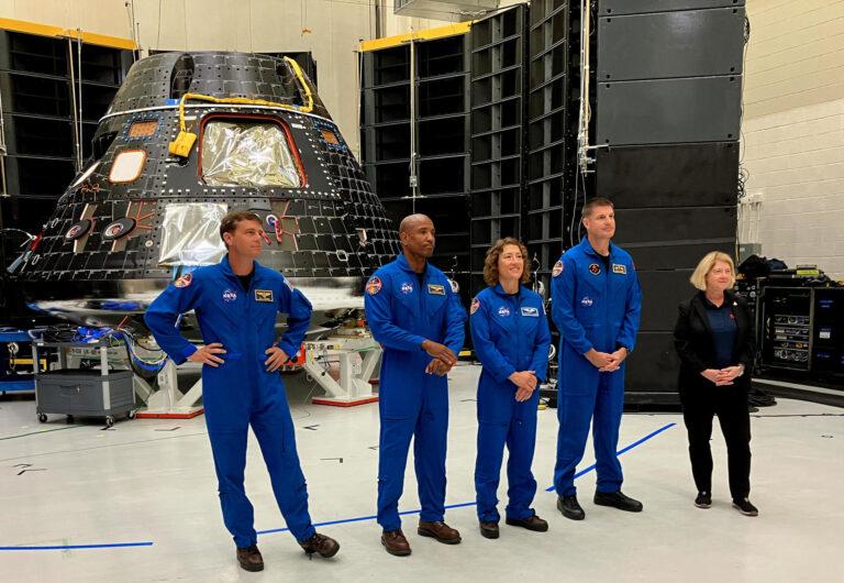 El jefe de la NASA: “Volvemos a la Luna después de medio siglo” para quedarnos El jefe de la NASA: “Volvemos a la Luna después de medio siglo” para quedarnos