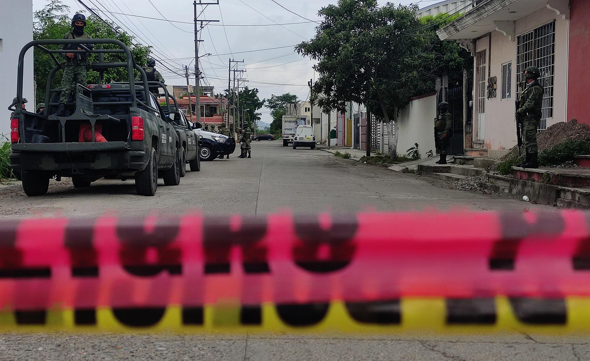 Hallan docenas de cadáveres en casas del crimen en el estado de Veracruz