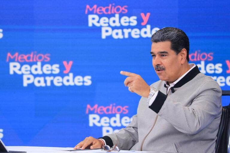 Nicolás Maduro ofrece “toda la protección” a los políticos opositores víctimas de amenazas Nicolás Maduro ofrece “toda la protección” a los políticos opositores víctimas de amenazas